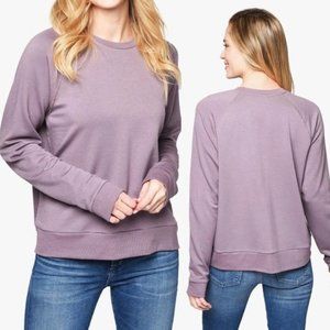 NWT Beyond Yoga Cozy Fleece Raglan Crew Sweatshirt. Size Small